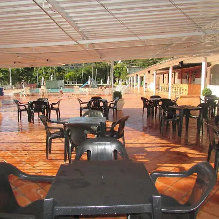 Flat Moderno No Cavalinho Branco Com Piscina Aquecida-3